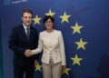 “Shqipëria është gati”- Ministri Hoxha takohet me Komisioneren Kos në Dublin: Të vendosur për të ruajtur ritmin e negociatave të anëtarësimit në BE