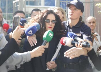 Vlora Hyseni na tha tё gjithёve: “Nuk kam ndёr mend ta dorёzoj kokёn nё sini tё ergjёndtё”