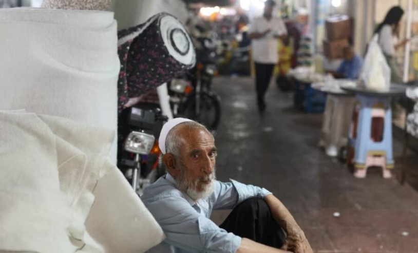  Vetëm të mbijetojmë   Ja si inflacioni i lartë po ua vështirëson jetën iranianëve  Pjesa më e keqe është se njerëzit janë mësuar me këtë 