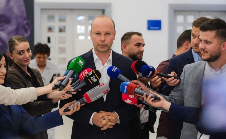 Dekretoi ligjin për pagat e magjistratëve  PD akuza Presidentit  Kaso  Begaj për hir të mazhorancës heq dorë me qejf nga kompetencat e tij
