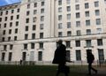 Inteligjenca britanike ngre alarmin: Spiunët kinezë financuan më shumë se 100 akademikë!