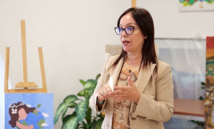 Kujdesi shëndetësor  ministrja Spahiu nga Durrësi  Përgjigje konkrete nevojave të pacientëve  angazhim dhe përkushtim çdo ditë 