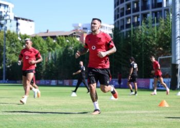 UEFA Nations League/ Kombëtarja mbyll përgatitjet për ndeshjen ndaj San Marinos, ja si paraqitet gjendja e lojtarëve!