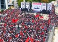Protestat në mbështetje të ish-krerëve të UÇK, Ambasada e SHBA në Kosovë paralajmëron shtetasit amerikanë: Shmangni sheshin “Skënderbeu”!