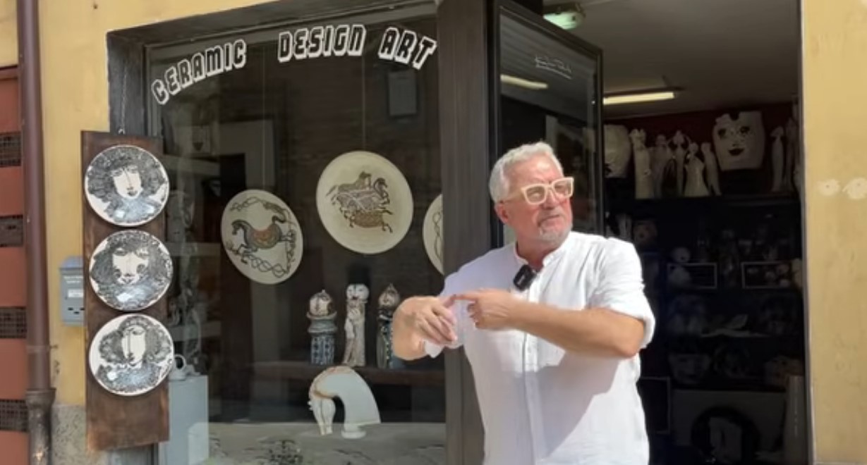 Kujtim Turkeshi  artisti shqiptar në Itali  Telereportazhi nga Tom Therçaj