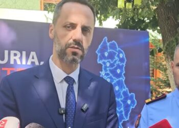 Përplasja e dy biznesmenëve në Vlorë, Lamallari: Policia reagoi menjëherë, autorët do të dalin para drejtësisë! Hita: Po verifikohen pretendimet (VIDEO)