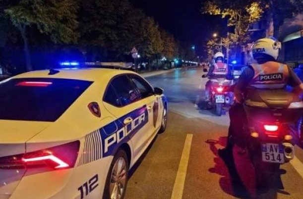 Plagosja e dyfishtë në Laprakë  identifikohet dhe shpallet në kërkim autori  Shënjestrat heshtin para hetuesve  mister motivi i sulmit