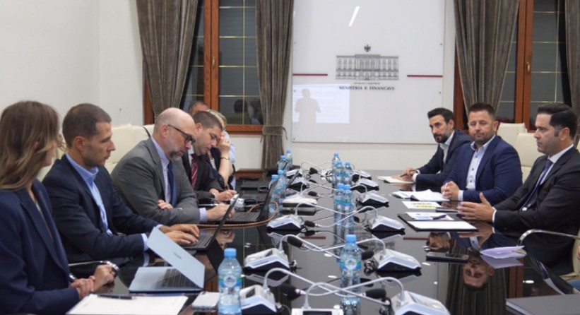 Ministri Malaj pret misionin e FMN  Përmirësime në planifikimin e investimeve publike
