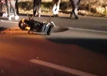 EMRI/ Aksident i rëndë në rrugën Elbasan-Cërrik, humb jetën 31-vjeçari! Motori doli nga rruga dhe u përplas me bordurat, zbulohet shkaku