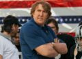 Nuk do ta njihni! Nicolas Cage surprizon me transformimin e tij në John Madden