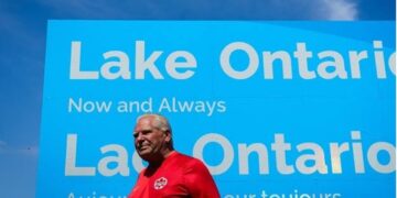 Pas thirrjes së Trump, Apple i bashkohet Google, riemërton Liqenin e Ontarios si “Liqeni Amerika”