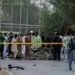 Masakër në Pakistan, makina bombë shpërthen në xhami, të paktën 16 të vdekur, mes tyre edhe 5 policë!