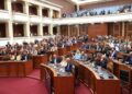 Denoncimet e Ahmetajt nga arratia për trafikun e armëve, Opozita kërkon Komision Hetimor Parlamentar