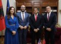 PD takim me të dërguarin e Trump: Shqipëria përballet me kapjen e shtetit, korrupsionin dhe deformimin e zgjedhjeve