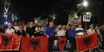 Protesta në ditën e 114-të, hidhen edhe thirrje për grumbullim para Kuvendit të enjten: Të anulohet Paketa e Maleve!