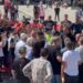 Protesta në Prishtinë në mbështetje të ish-krerëve të UÇK, tensione e përplasje në shesh! Policia u kërkon dokumentet e identifikimit qytetarëve