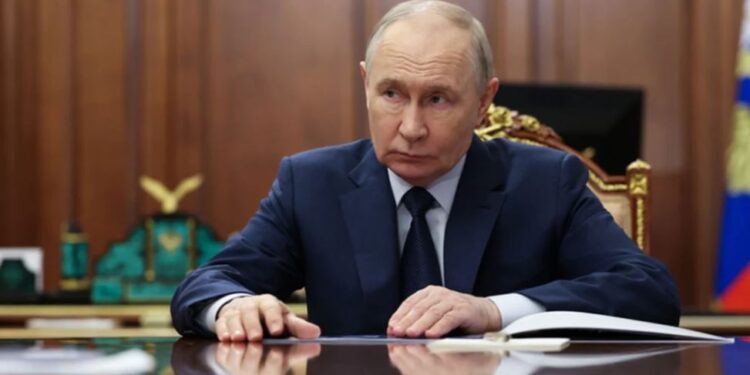 Putin kërcënon Armeninë të zgjedhë mes Moskës dhe BE: Duhet të dimë çfarë fqinji kemi -