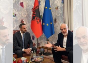 VIDEO/ E largoi si ministër të Brendshëm, por i jep një detyrë të re, reagon Rama: Lamallari do i bashkohet…