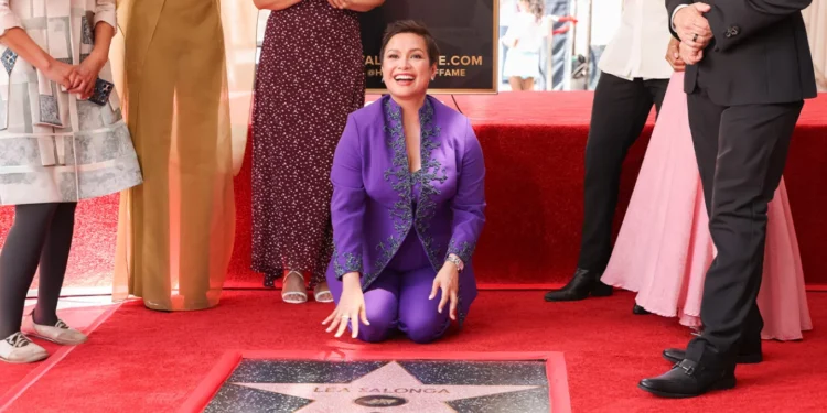 Lea Salonga bëhet artistja e parë filipinase me yll në Hollywood Walk of Fame