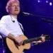 Palestina e lirë” sjell tërheqje nga turneu i Ed Sheeran pas largimit të Macklemore