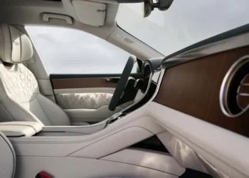 Bentley refuzon instalimin e ekraneve për pasagjerë në automjetet e veta