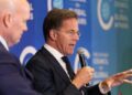 Paralajmërimet e Rusisë, Rutte: NATO është një aleancë mbrojtëse, Moska të ndalojë kërcënimet bërthamore
