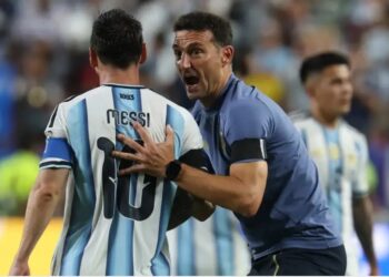 Messi u largua, ja kush do jetë pasuesi i tij te Argjentina, tekniku Scaloni merr vendimin për fanellën me numrin “10”-të