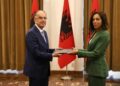 Ambasadorja e re e BE në Tiranë merr detyrën, Sofia Moreira de Sousa i dorëzon letrat kredenciale presidentit Begaj, diskutohet edhe për integrimin