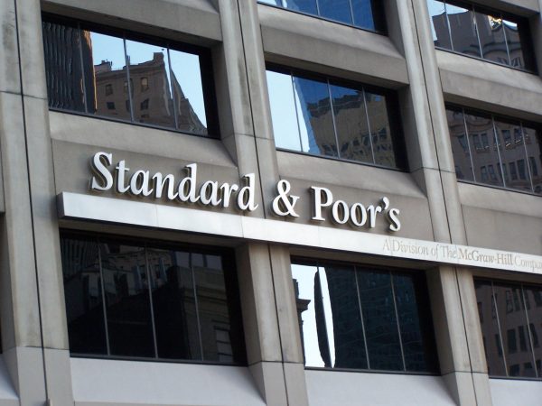  Standard   Poor s  konfirmon vlerësimin e Shqipërisë në  BB 