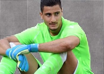 Goditje e rëndë për Kombëtaren, Strakosha me frakturë në dorë! Do mungojë në 4 sfidat e Nations League