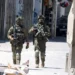 Forcat izraelite rrethojnë një xhami në Jerusalem pas një sulmi me armë -