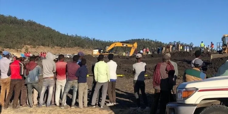 Familjet e 32 kenianëve të vrarë nga rrëzimi i avionit në Etiopi do të marrin 87.3 mln dollarë -