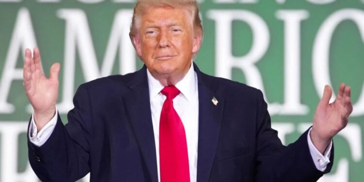 Gjykata bllokon urdhrin e Trumpit për kufizuar marrjen e shtetësisë nga lindja në SHBA -
