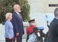 Presidentja e Komisionit Evropian zbarkon në Shqipëri për turin Ballkanik, Von der Leyen pritet me ceremoni zyrtare nga Rama! Në fokus integrimi në BE