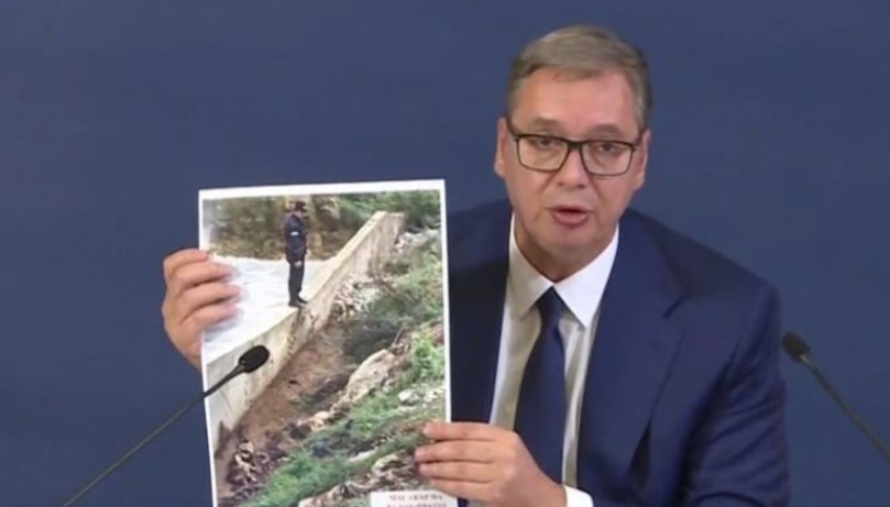 Vuçiç i pakënaqur me 81 vite burg ndaj ish krerëve të UÇK së  del në konferencë dhe ankohet  Nuk janë dënuar për krime kundër njerëzimit 
