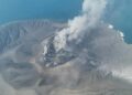 Po mbulonin ngjarjen e shpërthimit të vullkanit në Indonezi, zhduken 5 gazetarë!
