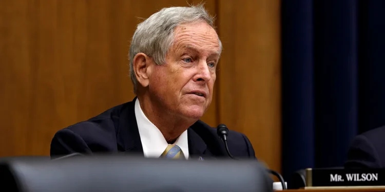 Kongresmeni amerikan Joe Wilson: Regjimi i Vuçiçit ka përgjuar qytetarët serbë -