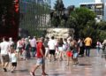Tirana, mes 5 destinacioneve më ekonomike të Evropës për vjeshtë