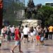 Tirana, mes 5 destinacioneve më ekonomike të Evropës për vjeshtë