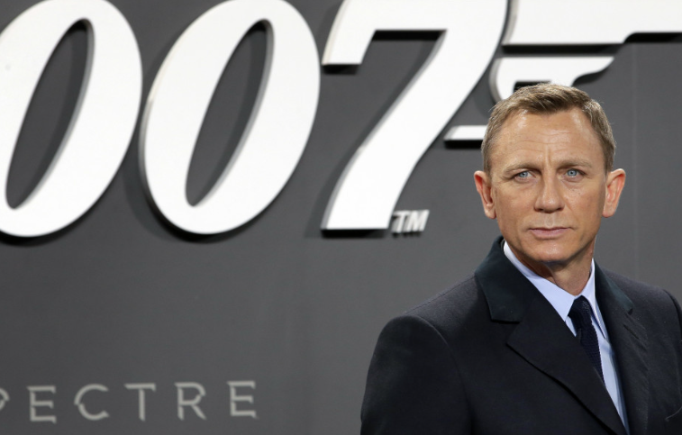 Kush do të jetë James Bondi i ardhshëm  gara për 007 përqendrohet në tre emra