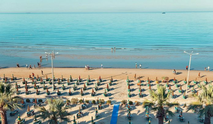 Nga Maldivet te Durrësi  zgjedhja surprizë e belgëve për pushimet verore