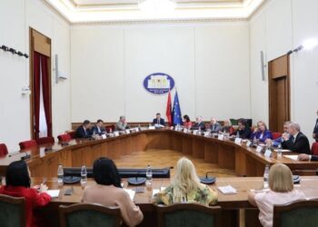 Rasti i SHISH, Konferenca e Kryetarëve mblidhet për mocionin me debat të kërkuar nga PD