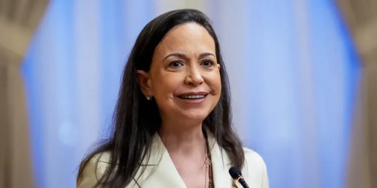 Maria Corina Machado kthehet në Venezuelë pas 10 muajsh në mërgim