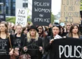Protesta në Poloni kundër reformave të bllokuara të ligjit për abortin