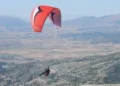 Përplasen dy parashuta në Spanjë, humbin jetën dy persona