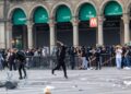 Të rinj, pa përkatësi politike dhe të dhunshëm, kush janë protestuesit e përfshirë në përplasjet në Milano