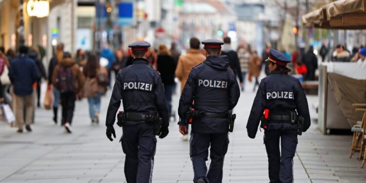 11 kg kokainë, arrestohen 6 persona në Austri! Mes tyre 3 shqiptarë -