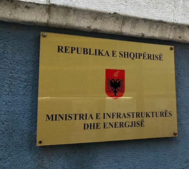 Më shumë fonde për ujësjellësit  Qeveria transferon 50 milionë lekë nga transporti dhe energjia
