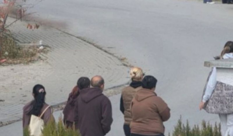 Skandal në zgjedhjet serbe  si po blihen votat e qytetarëve me nga 100 euro për partinë e Vuçiçit  Zbardhen dëshmitë nga Kosova