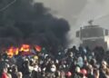Përplasjet në bulevard, 17 efektivë policie dhe 4 protestues të plagosur  